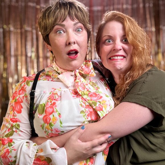 Meet your Poshers, Kelly and Lisa - Picture 2 of 4